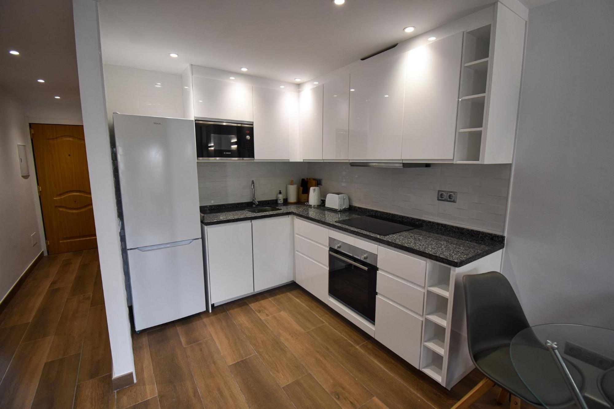 Urb Pueblo Del Parque, Luxury 2 Bedroom Apartment. Fantastic Central Location. Benalmádena Exteriör bild