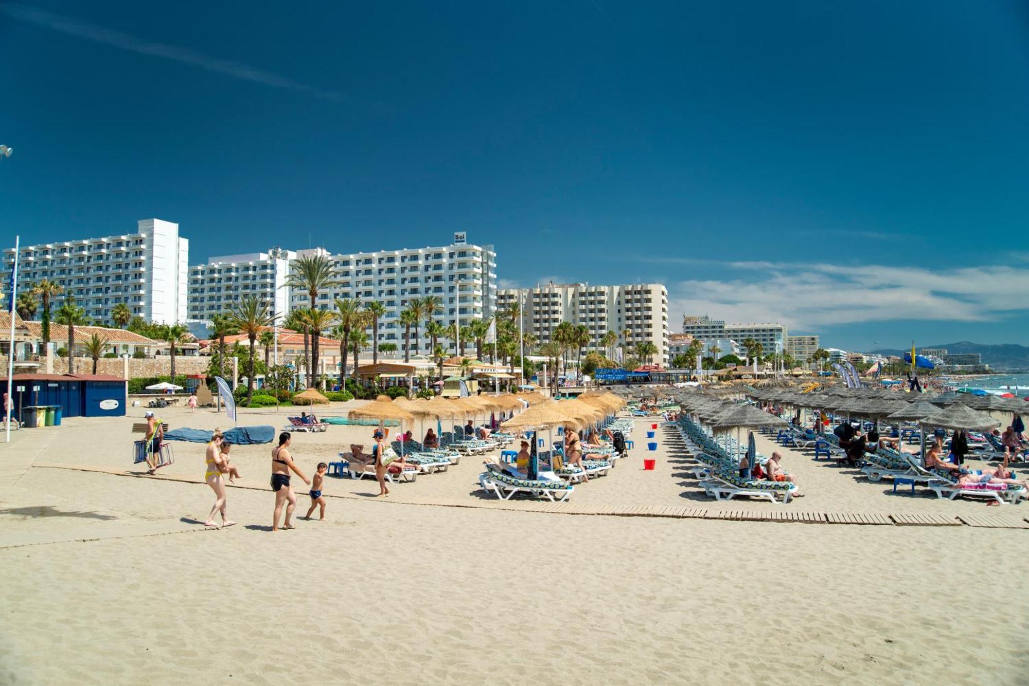 Urb Pueblo Del Parque, Luxury 2 Bedroom Apartment. Fantastic Central Location. Benalmádena Exteriör bild