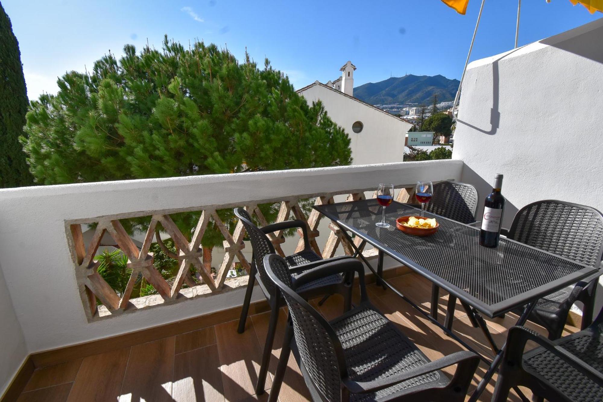 Urb Pueblo Del Parque, Luxury 2 Bedroom Apartment. Fantastic Central Location. Benalmádena Exteriör bild